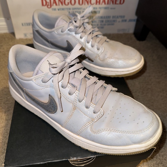 Jordan 1 Low Golf "Wolf Grey" Splatter Gum Sole - Picture 3 of 6